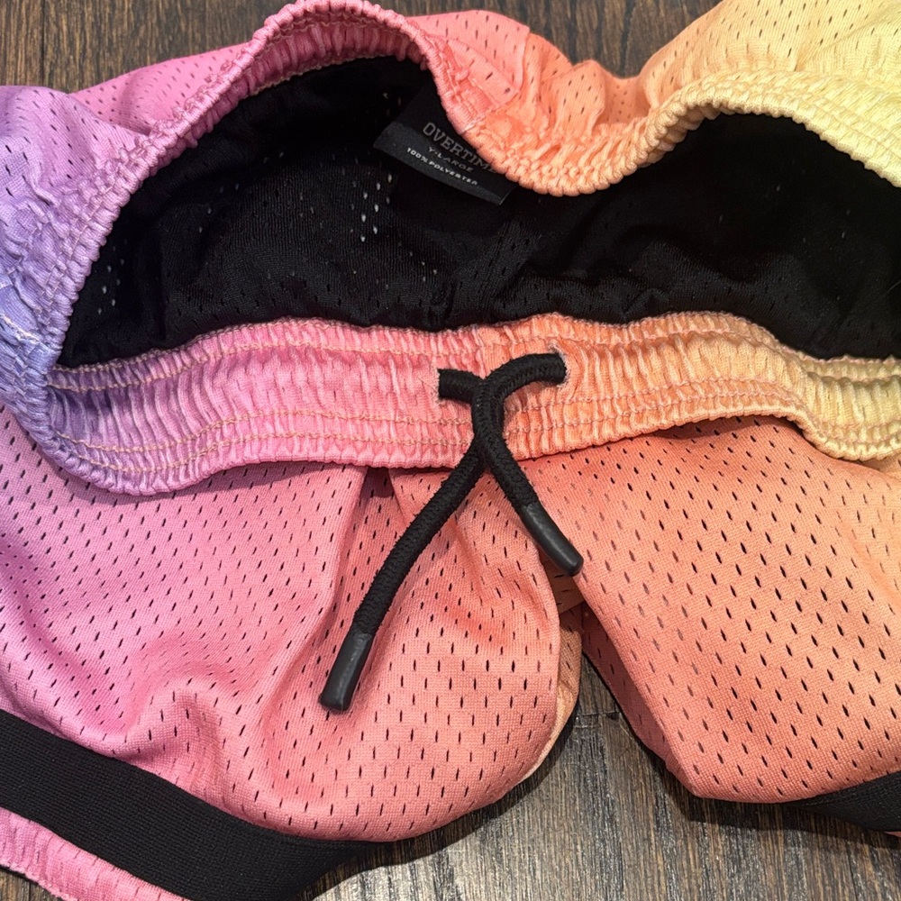 Overtime Boy’s Gradient Pink to Yellow Mesh Athletic Shorts Size Large - Picture 3 of 6